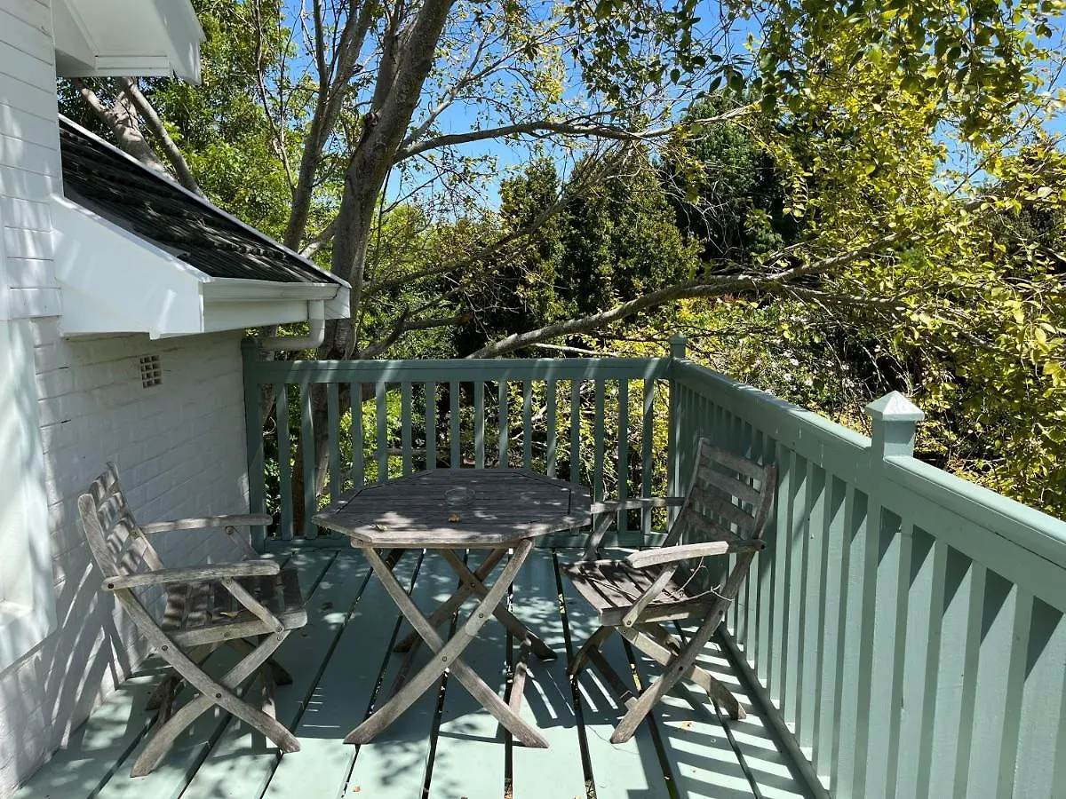 Guest house Constantia Cottage- Warblers Nest